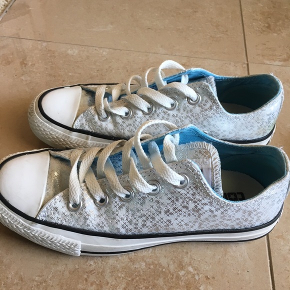 colour changing shoes converse